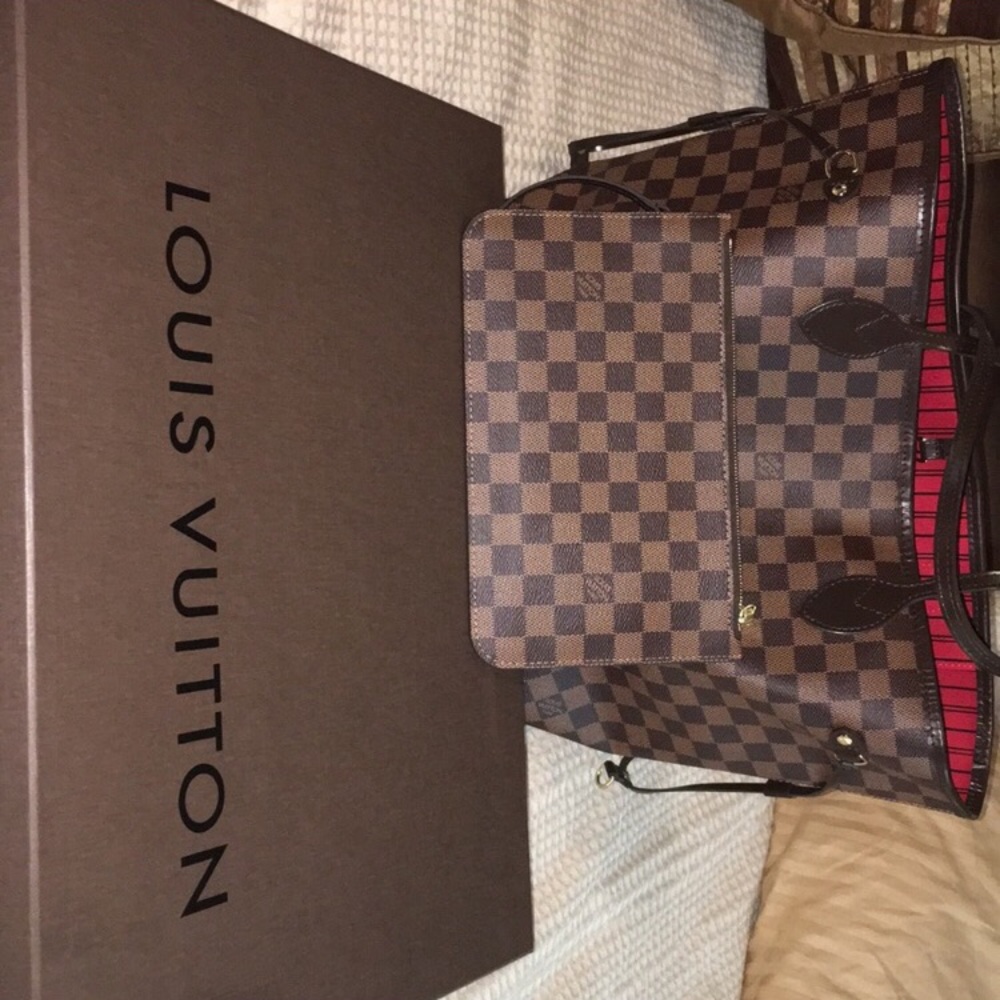 Louis Vuitton Neverfull MM